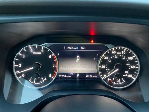 Used 2022 Nissan Rogue SV image 22