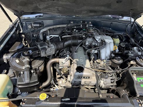 Used 1993 Toyota Land Cruiser AWD/4WD image 26