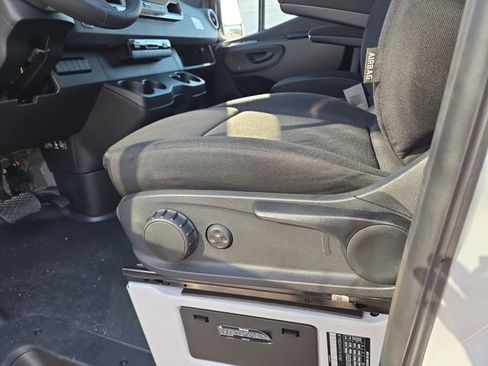 New 2026 Mercedes-Benz Sprinter 2500 image 24