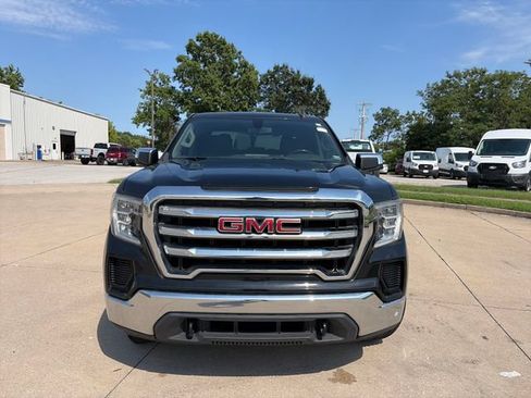Used 2020 GMC Sierra 1500 SLE w/ SLE Value Package AWD/4WD image 8