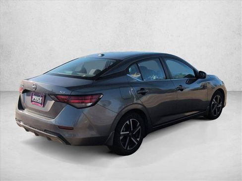Used 2024 Nissan Sentra SV FWD image 5