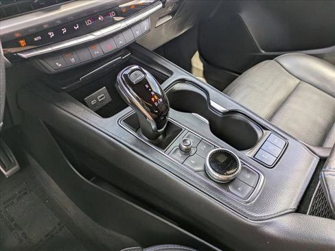 Used 2024 Cadillac XT4 Sport AWD/4WD image 12