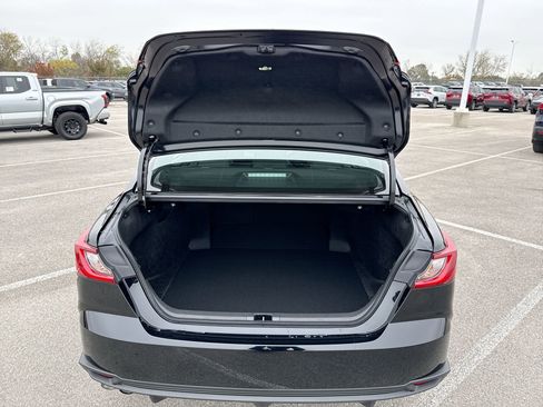 Certified 2026 Toyota Camry SE image 19