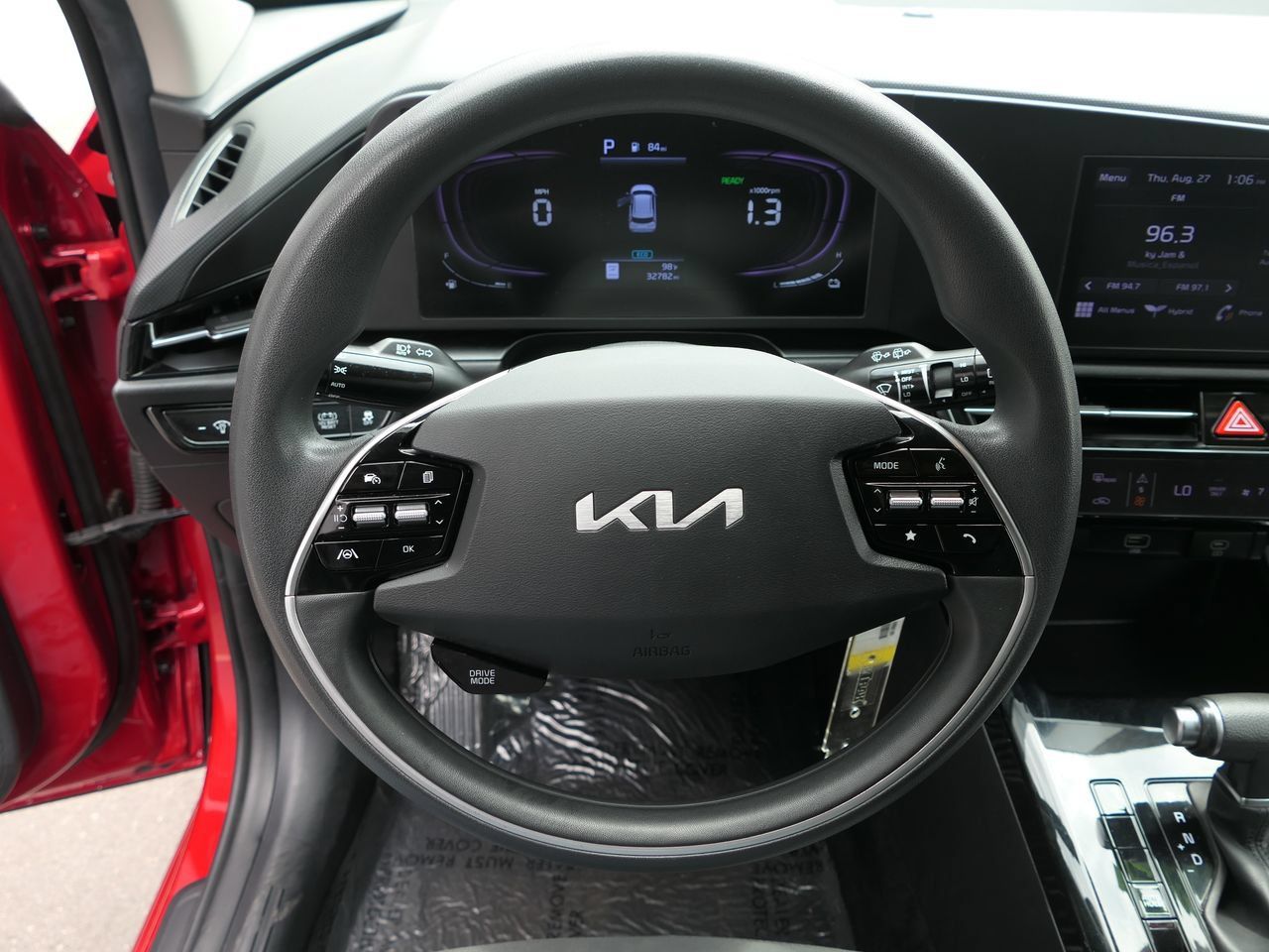 Used 2023 Kia Niro LX FWD image 18