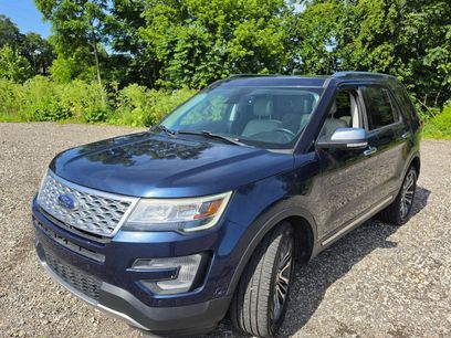 Used 2017 Ford Explorer Platinum
