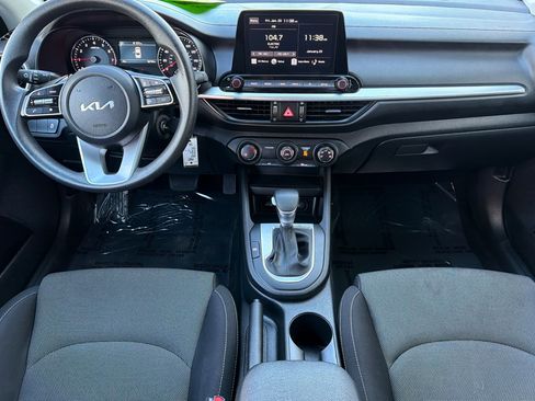Used 2024 Kia Forte LXS image 13
