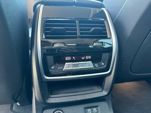 Used 2020 BMW X7 xDrive40i AWD/4WD image 18