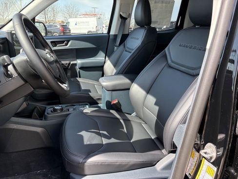 New 2026 Ford Maverick Lariat w/ Black Appearance Package AWD/4WD image 17