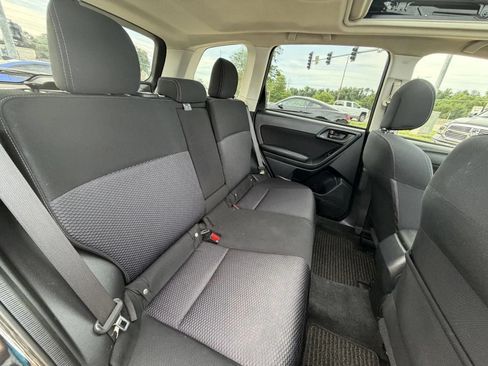 Used 2016 Subaru Forester 2.5i Premium w/ All-Weather Package AWD/4WD image 16