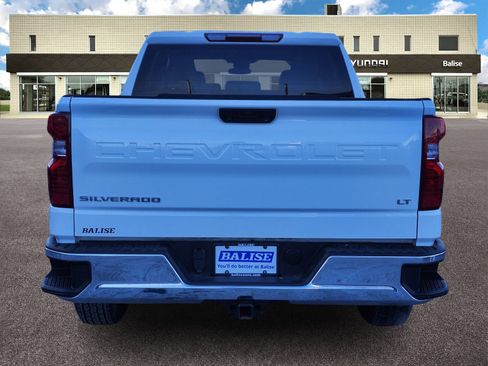 Used 2025 Chevrolet Silverado 1500 LT image 4