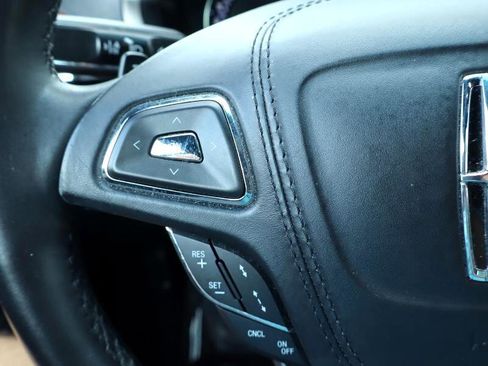 Used 2019 Lincoln MKZ Reserve w/ Reserve Plus Package image 15