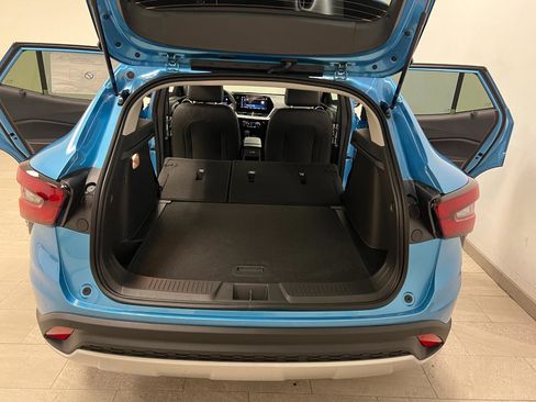 New 2026 Chevrolet Trax LT FWD image 20