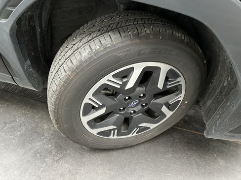 Used 2026 Subaru Forester Premium AWD/4WD image 7