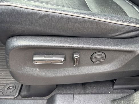 Used 2024 Honda Odyssey Elite image 19