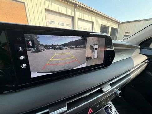Certified 2024 Hyundai Palisade Limited AWD/4WD image 20