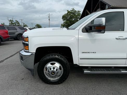 Used 2019 Chevrolet Silverado 3500 LTZ w/ Duramax Plus Package AWD/4WD image 38