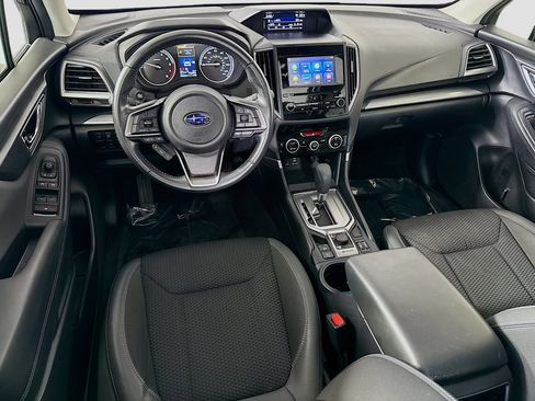 Used 2023 Subaru Forester Premium image 17
