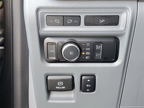 Used 2023 Ford F150 XLT w/ Equipment Group 302A High image 17