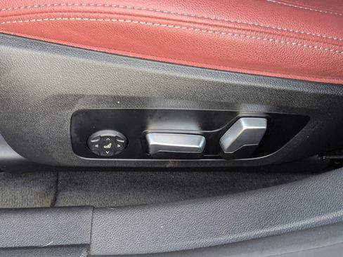 Used 2023 BMW i4 eDrive40 image 22