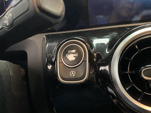 Used 2019 Mercedes-Benz A 220 image 22