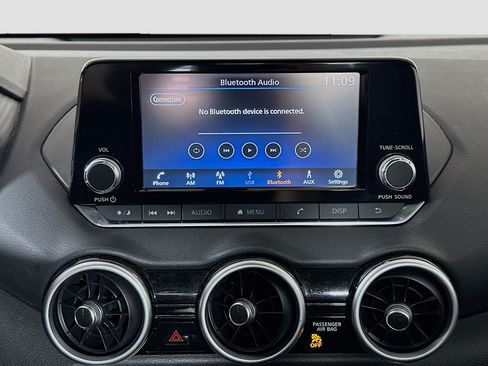 Used 2024 Nissan Sentra S FWD image 19
