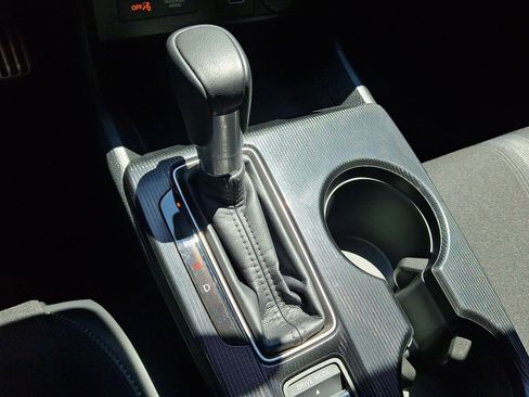 Used 2024 Honda Civic Sport image 12