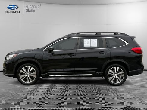 Certified 2022 Subaru Ascent Limited w/ Technology Package image 8