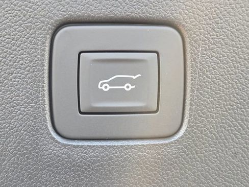 New 2026 Buick Envista Sport Touring w/ Convenience I Package FWD image 7