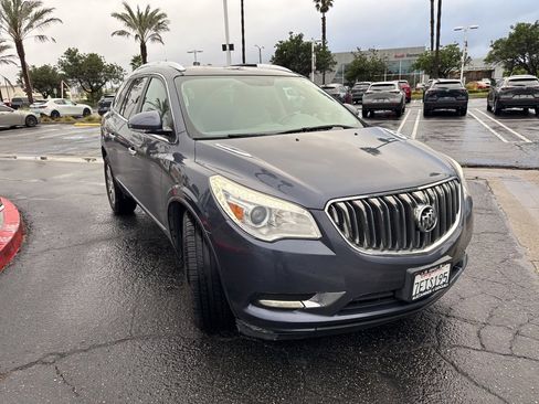 Used 2014 Buick Enclave Leather w/ LPO, Cargo Convenience Pkg image 30