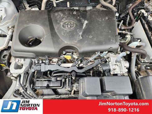 Used 2024 Toyota RAV4 XLE image 30