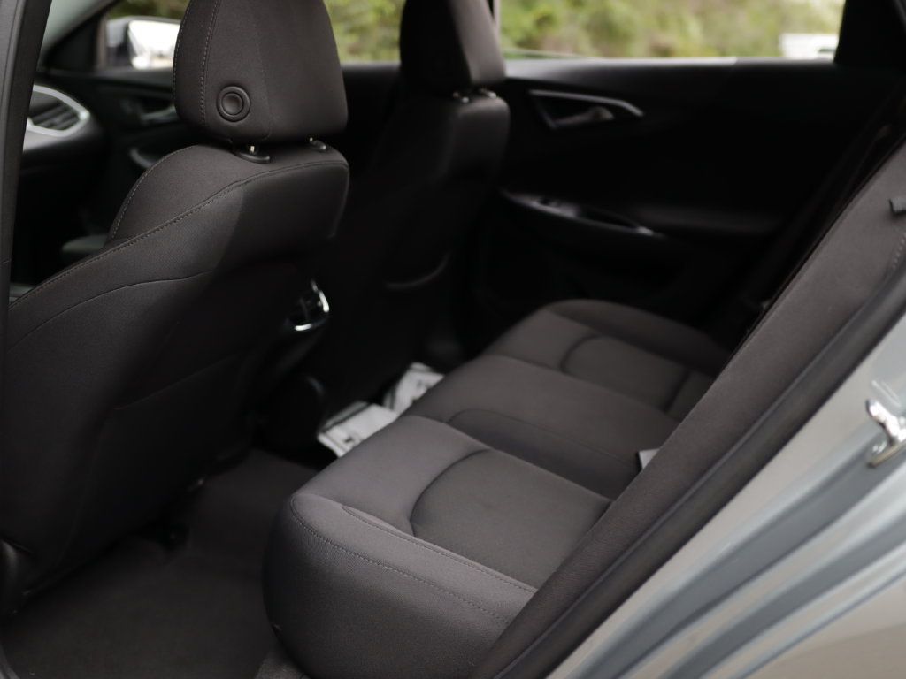 Used 2024 Chevrolet Malibu LT FWD image 23