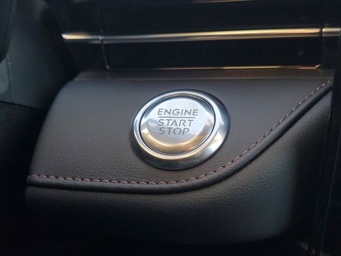 New 2026 Lincoln Nautilus Premier image 19