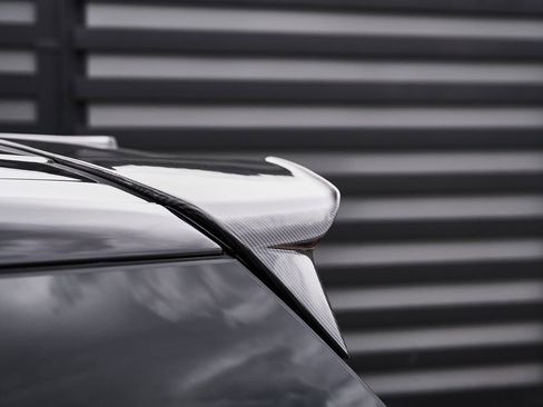 Used 2024 Land Rover Range Rover Long Wheelbase SE image 15