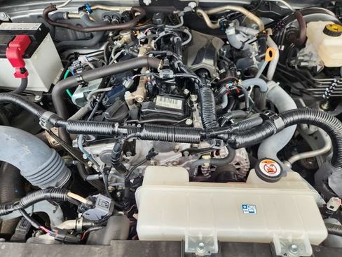 Certified 2024 Toyota Tacoma TRD Sport RWD image 32