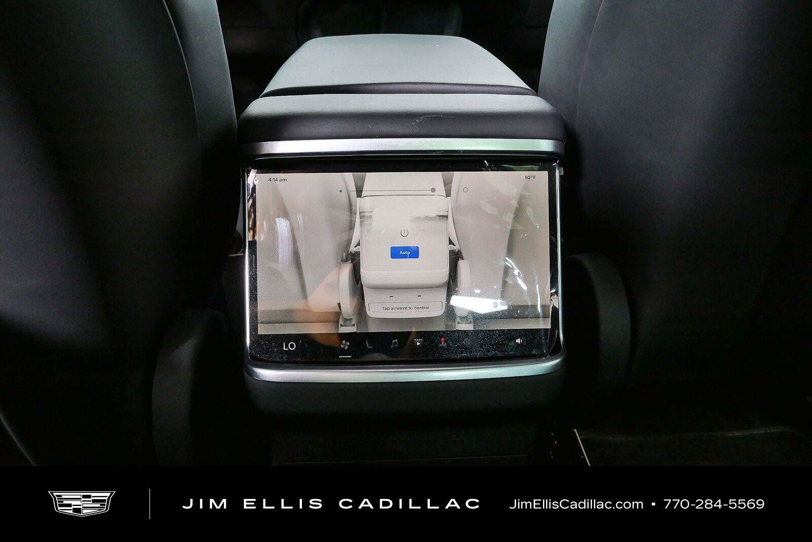Used 2025 Tesla Model X AWD/4WD image 15