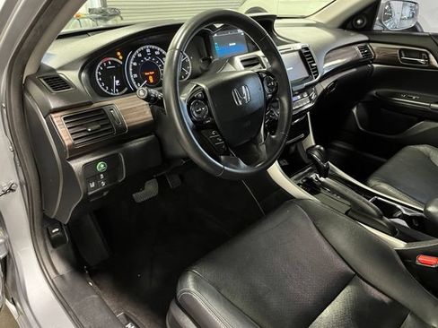 Used 2016 Honda Accord EX-L image 19
