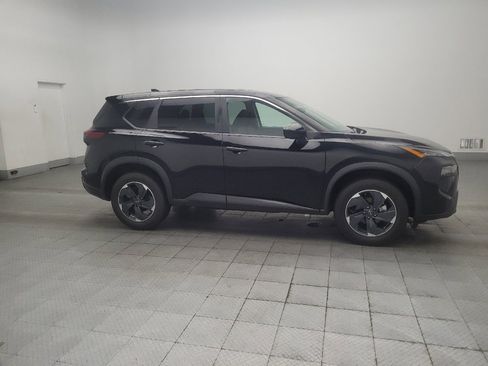 Used 2025 Nissan Rogue SV AWD/4WD image 11