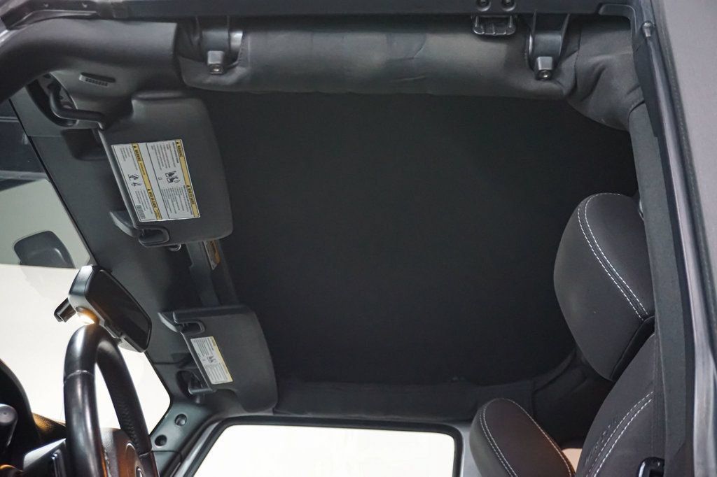 Used 2013 Jeep Wrangler Rubicon w/ PWR Convenience Group AWD/4WD image 63