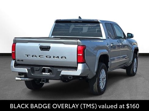 Used 2025 Toyota Tacoma SR5 image 5