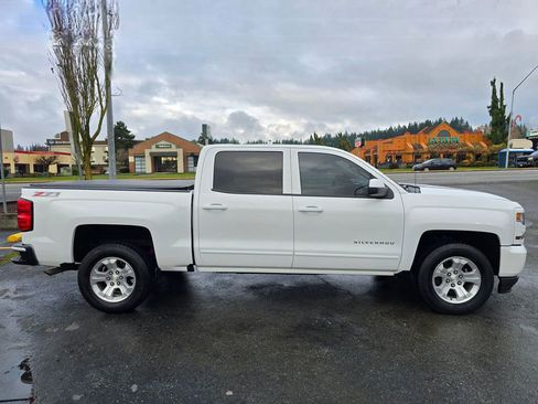 Used 2017 Chevrolet Silverado 1500 LT w/ All Star Edition image 8