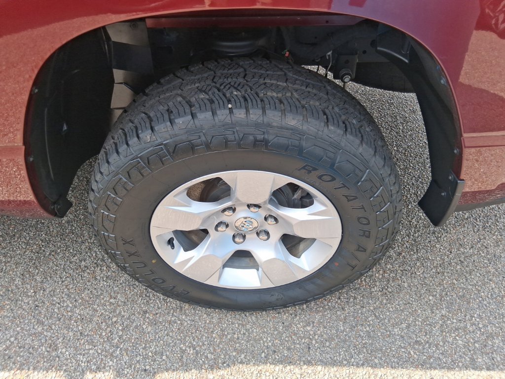 Used 2023 RAM 1500 Big Horn AWD/4WD image 7