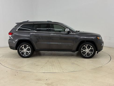 Used 2020 Jeep Grand Cherokee Limited w/ Trailer Tow Group IV AWD/4WD image 8