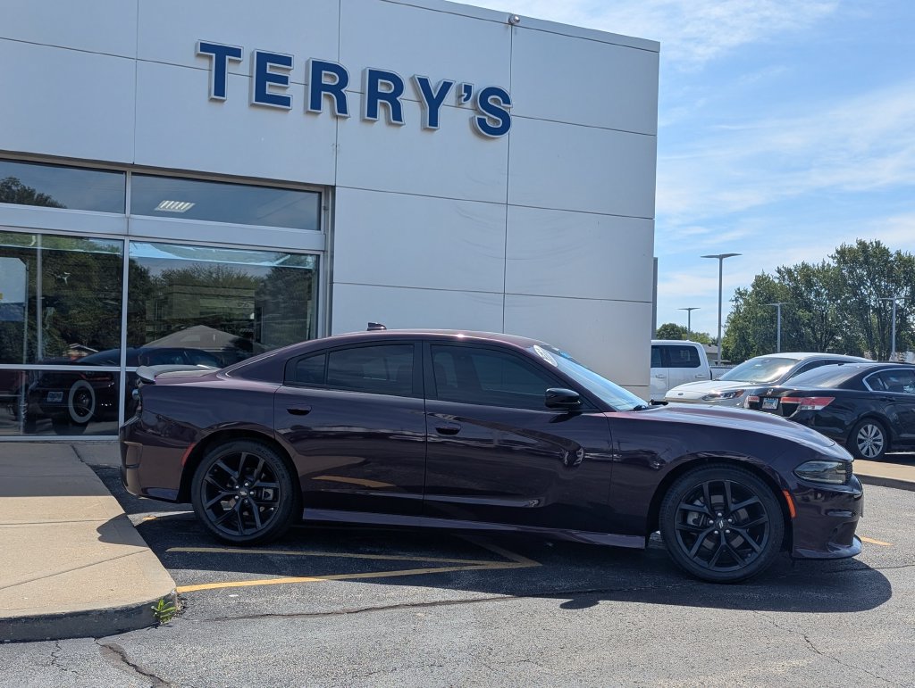 Used 2022 Dodge Charger GT w/ Blacktop Package RWD image 2