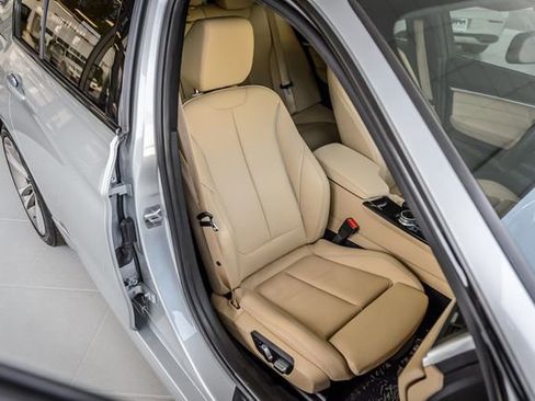 Used 2017 BMW 340i xDrive Sedan image 47