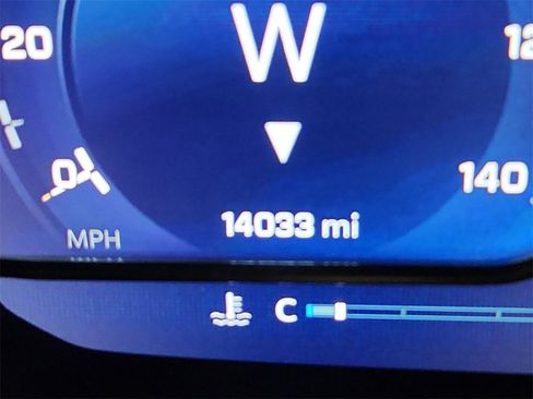 Certified 2024 Chevrolet Suburban Premier w/ Premium Package image 16