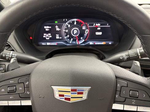 Used 2025 Cadillac CT4 Sport RWD image 33