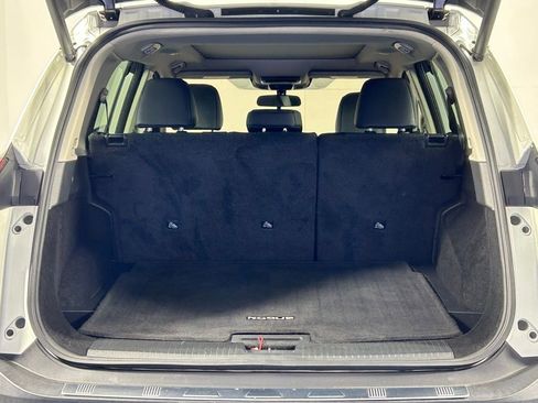 Used 2023 Nissan Rogue SV w/ SV Premium Package image 13