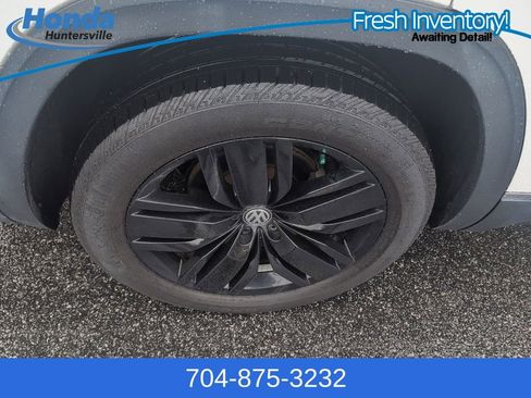 Used 2018 Volkswagen Atlas SEL image 10