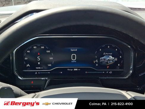 Certified 2025 Chevrolet Silverado 1500 RST w/ Convenience Package II AWD/4WD image 24