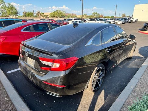 Used 2022 Honda Accord Sport image 4